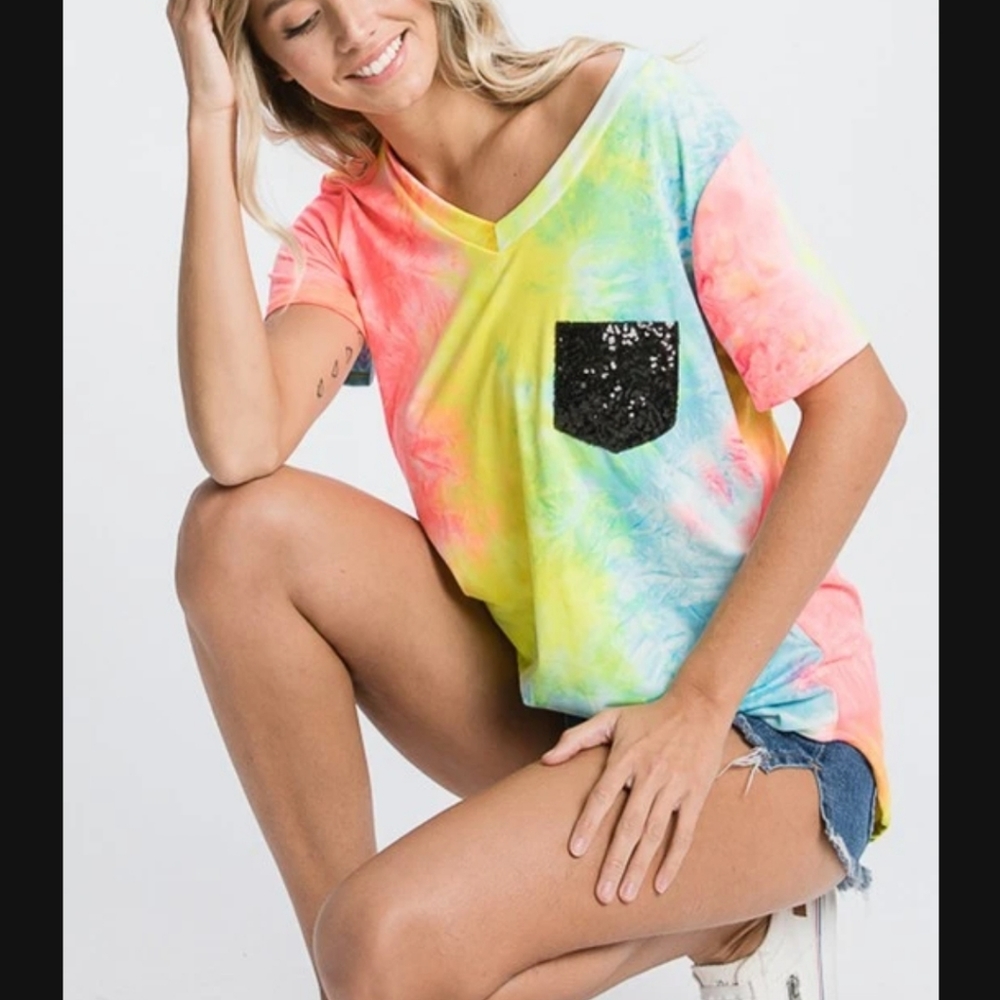 Good Vibes Tee